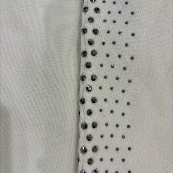 Catherine Malandrino Cream Hooded Top with Studded Shoulders - Picture 3 of 3